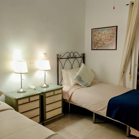 Villa Tranquilla Estepona Esterno foto