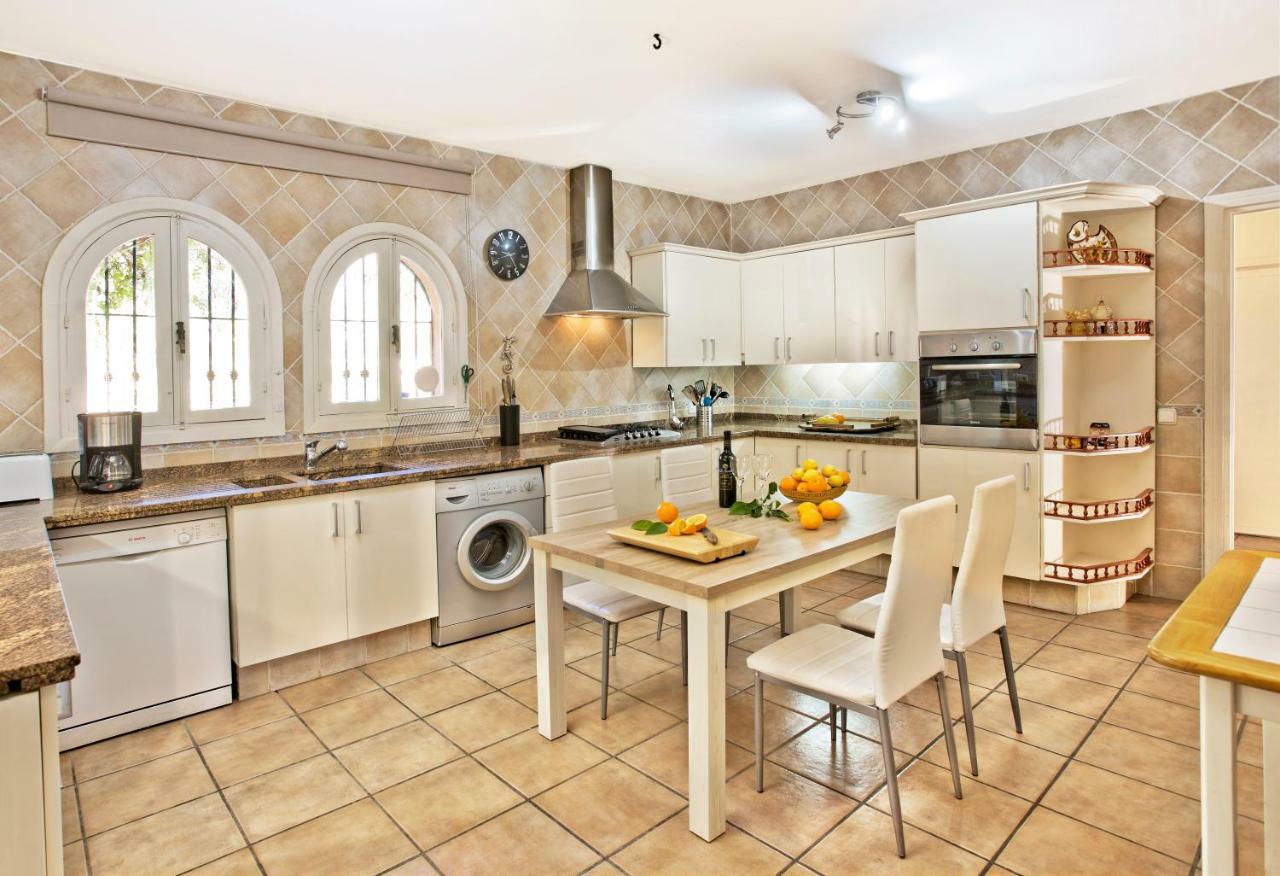 Villa Tranquilla Estepona Esterno foto